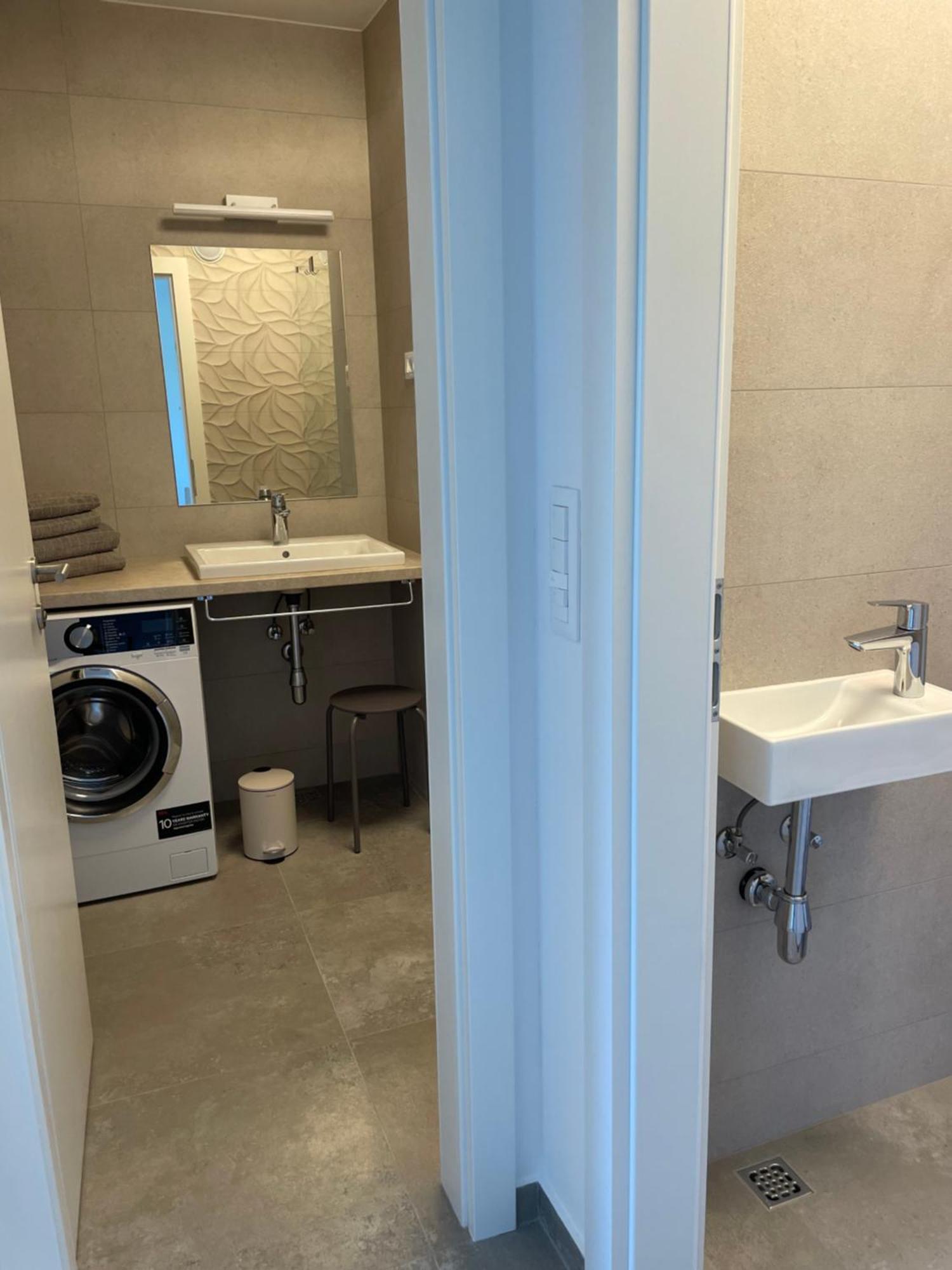 Sandra Apartments Makarska Exterior foto